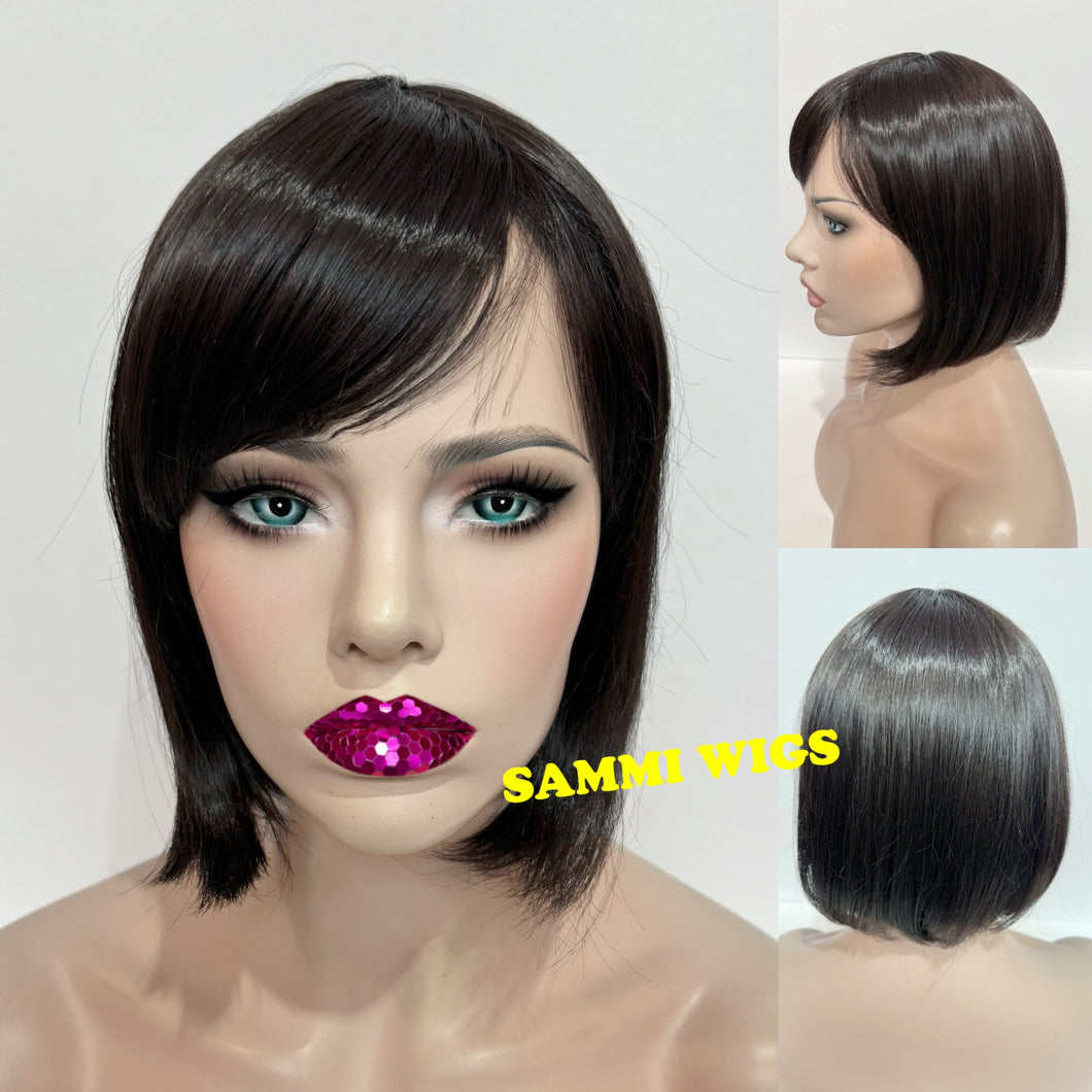 F764 Short bob wig in dark brown