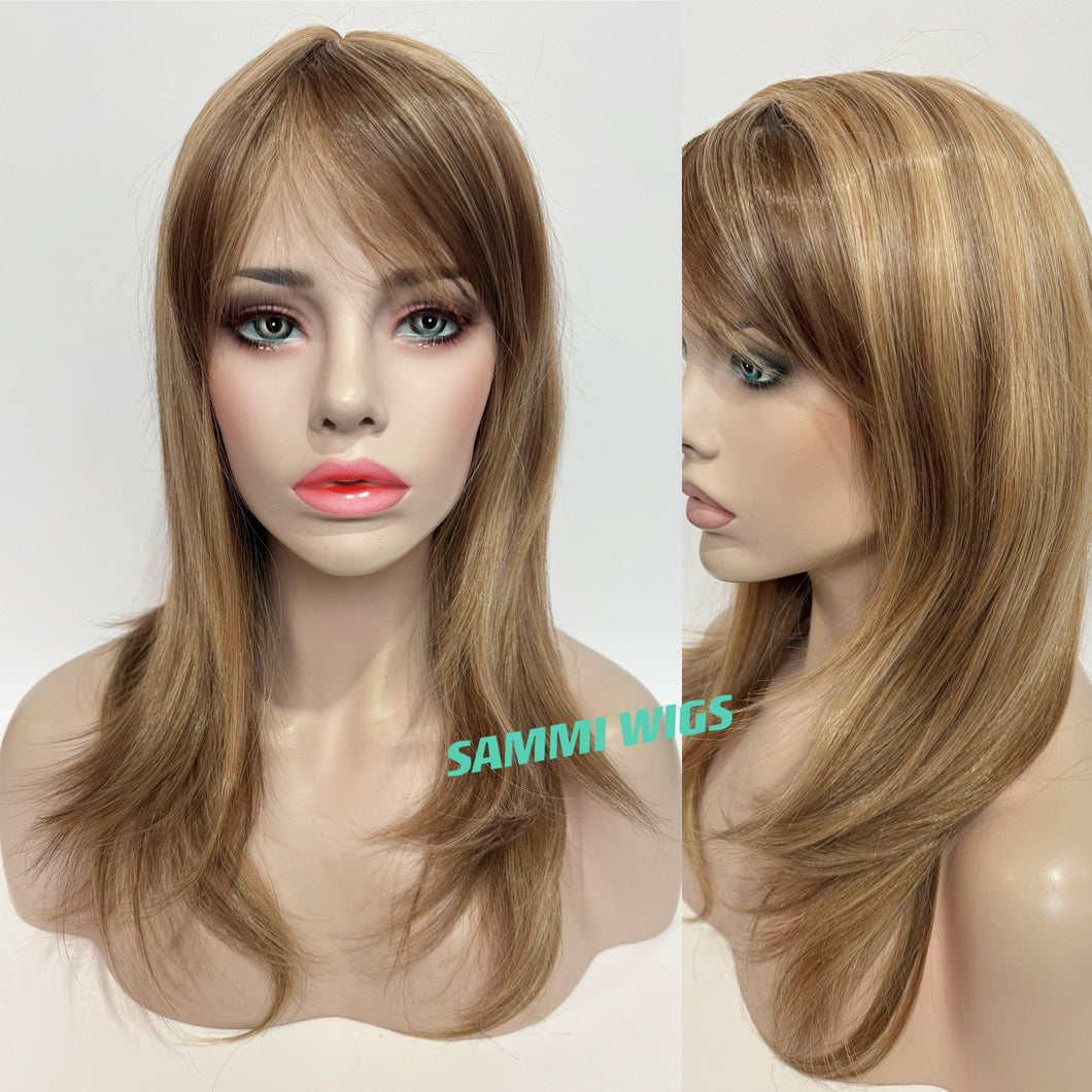 F730 F234/12C Medium long dark blond with light brown streaks wig