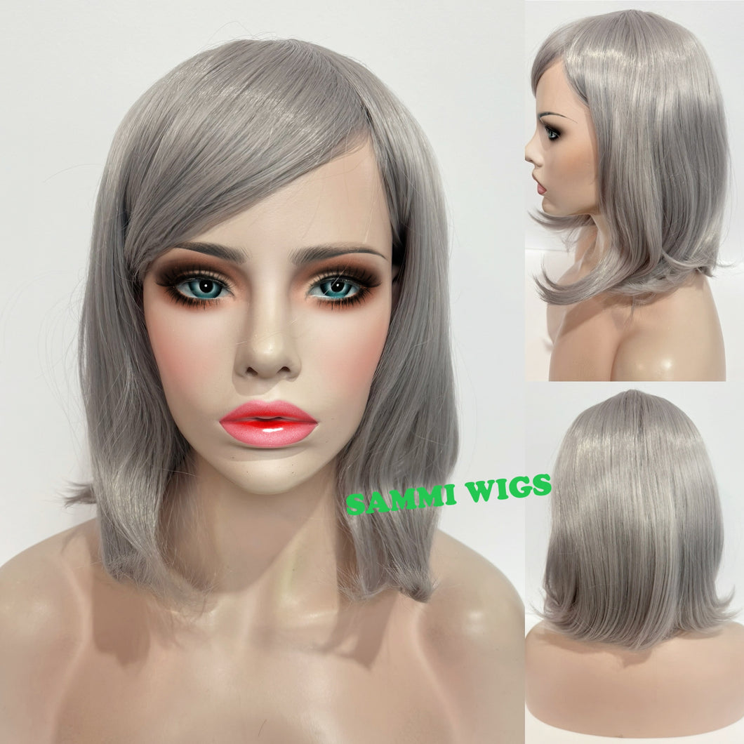 F097 Shoulder length wig in dark grey color