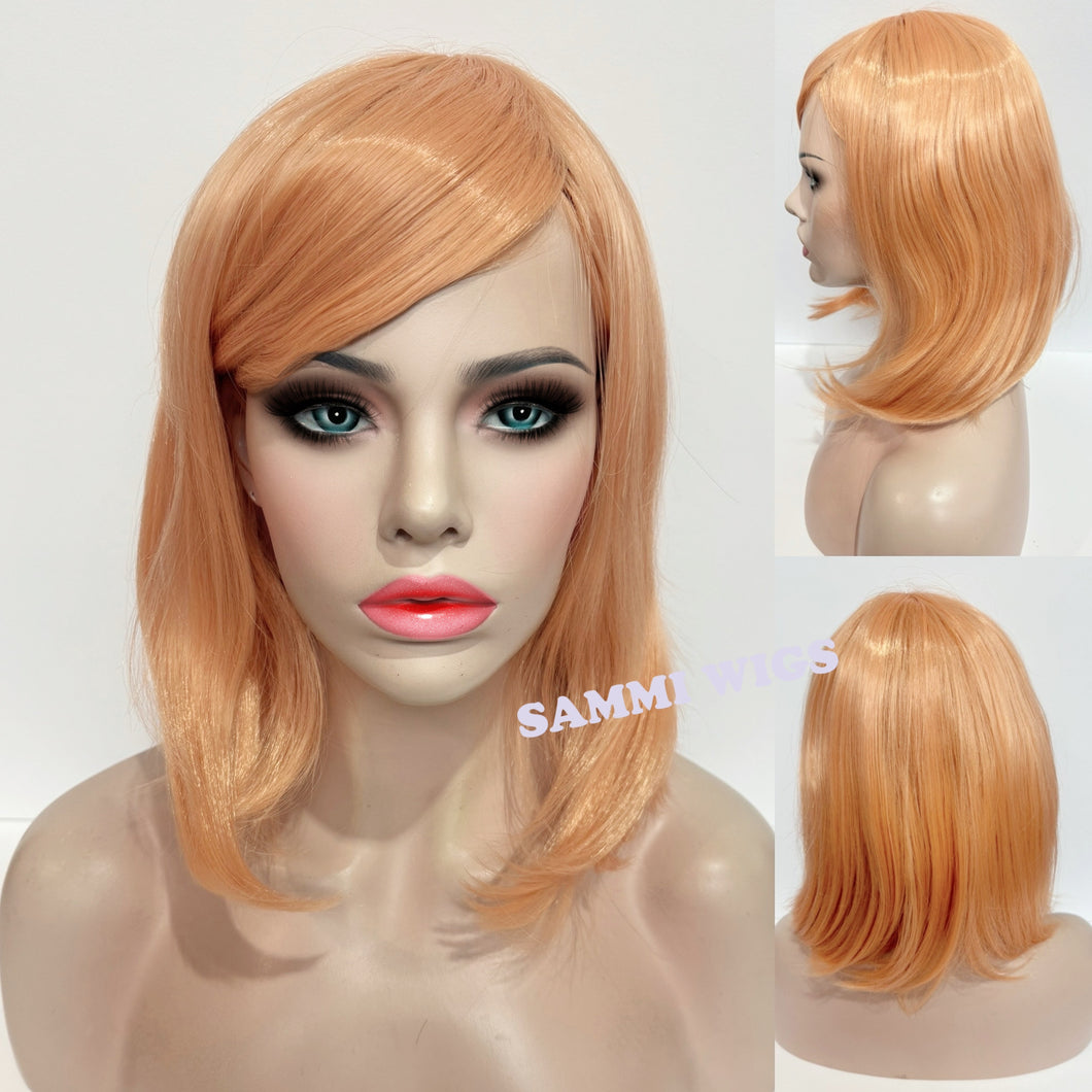F097 Shoulder length wig in peach pink color