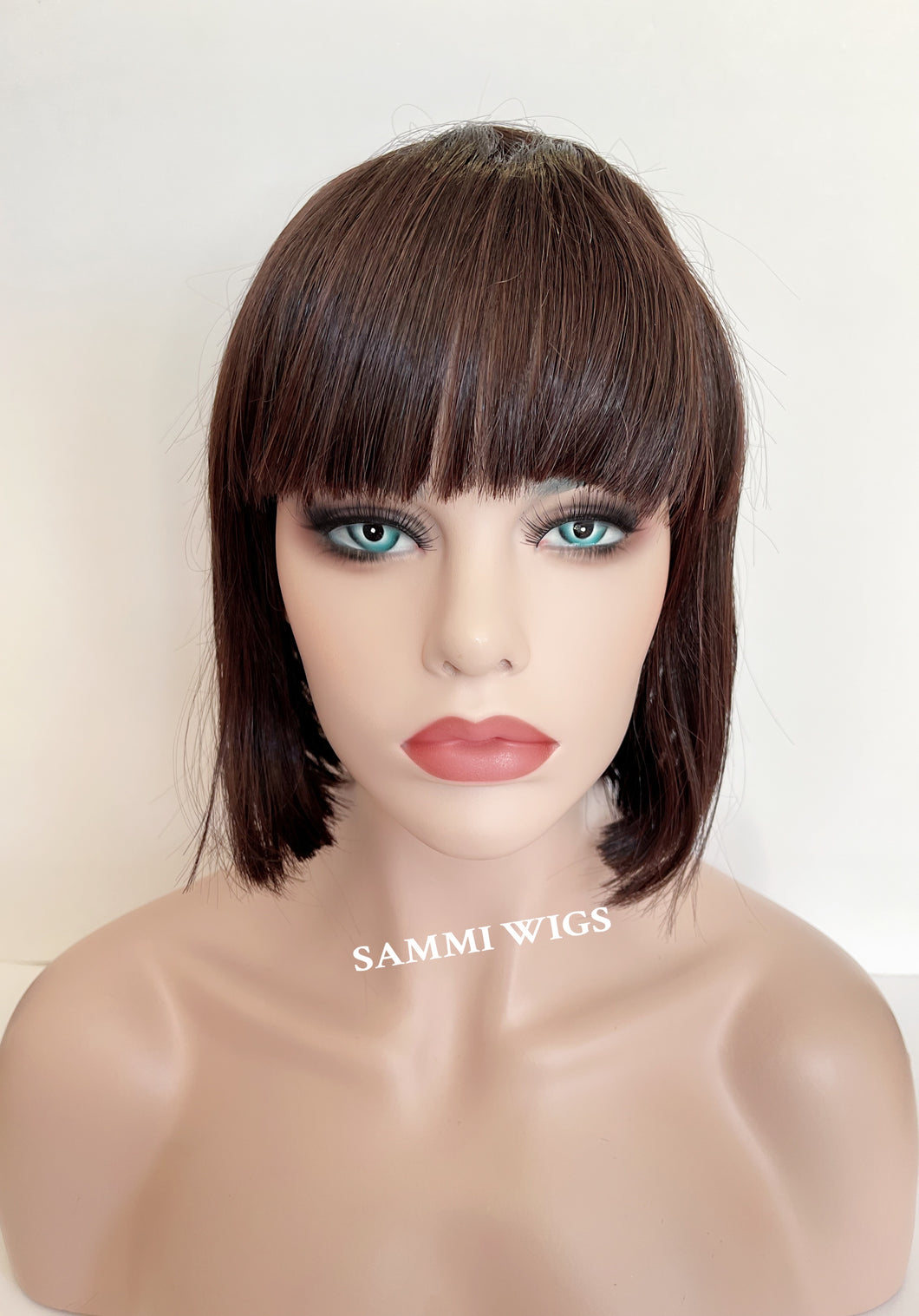 HS-501 Short bob in reddish brown color
