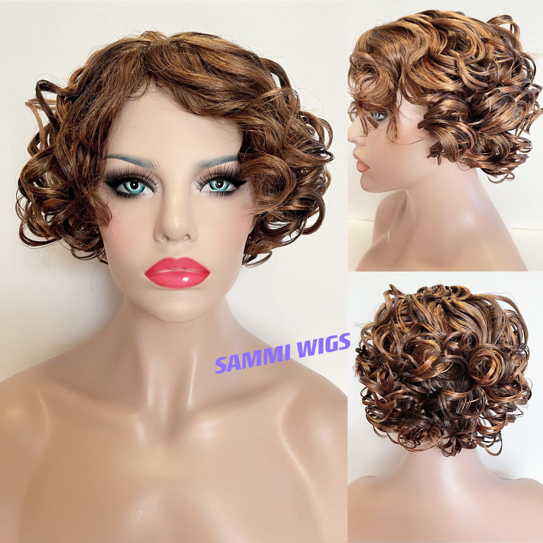TW-27 Short tight curly wig in light brown with golden blond highlights