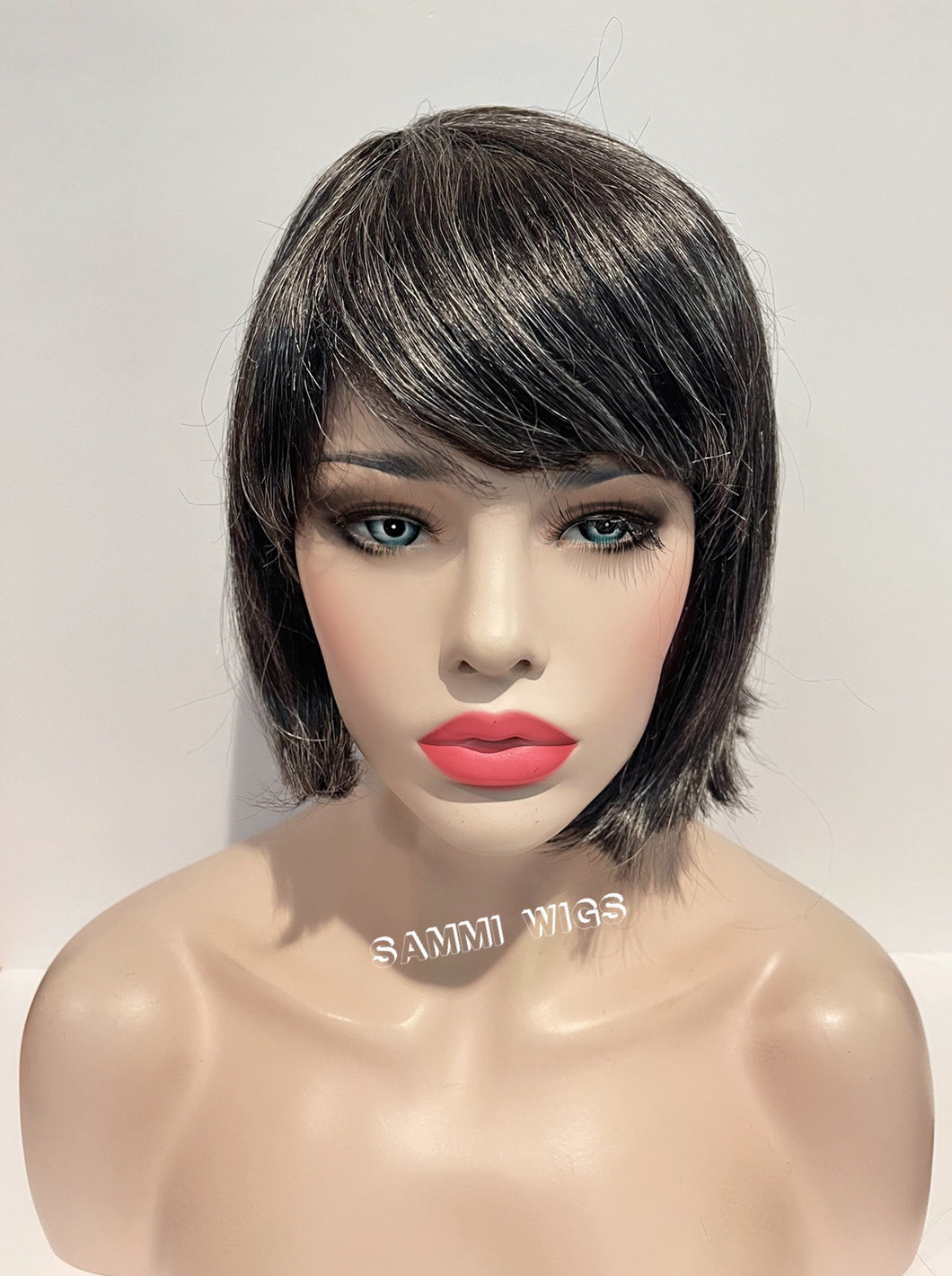 Short bob wig in dark grey color