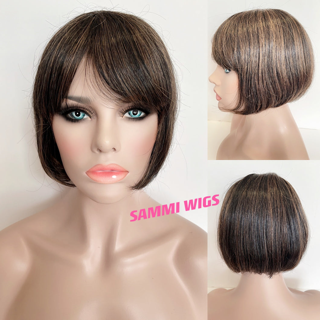 Short bob wig in black with light brown highlights in Japanese kk fibre