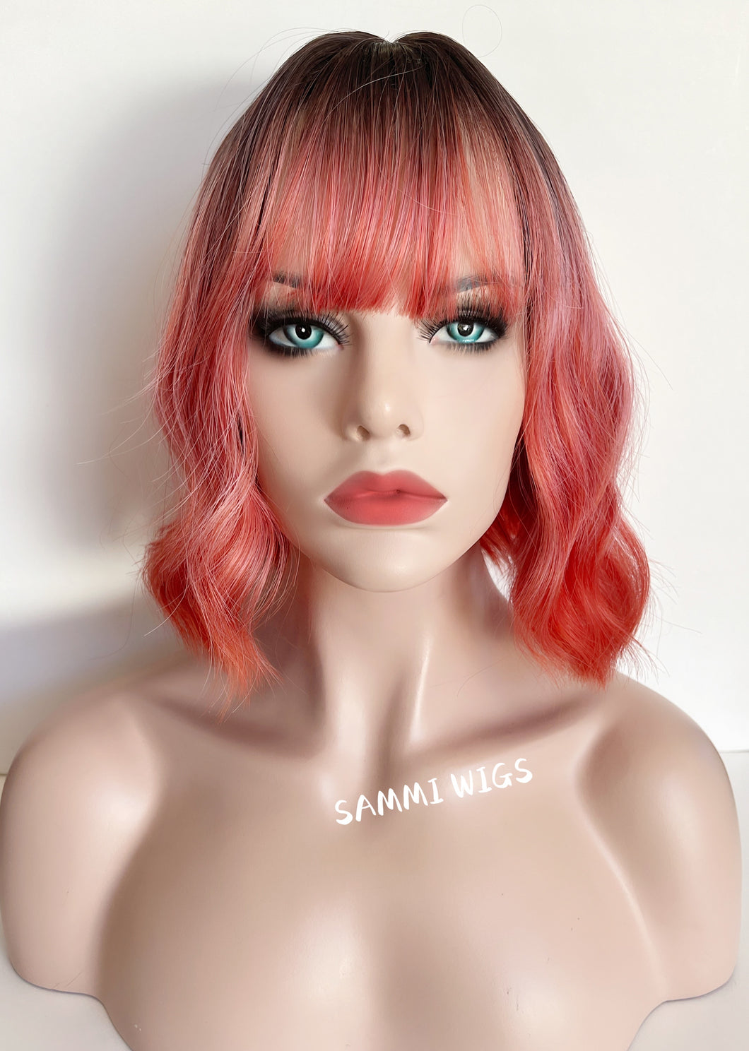 New arrival short stylish loose curly wig in ombré from brown color to reddish orange color