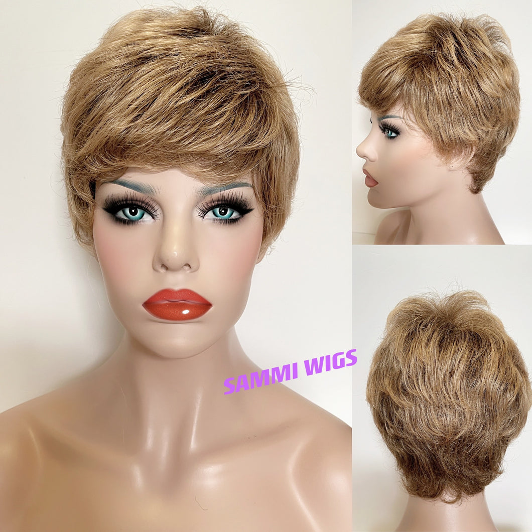 Short dark blond wig in Japanese kk fibre