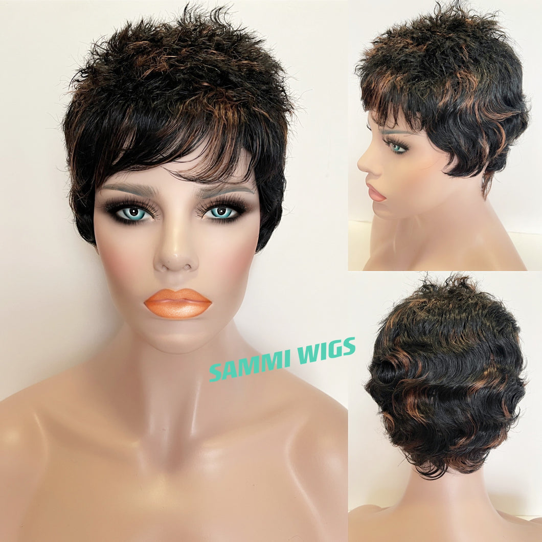 Short stylish wig in black with dark gold blond highlights